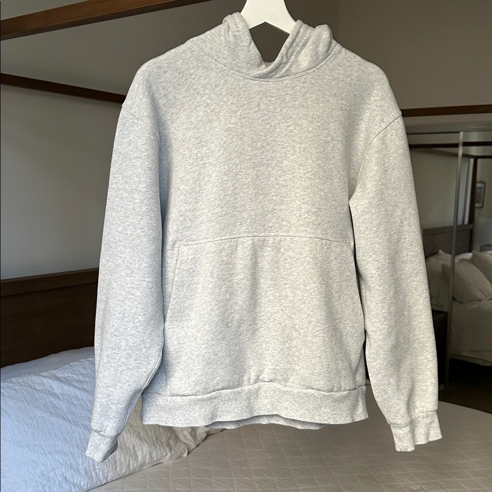 Lululemon Men's Steady State Gray Hoodie size Medium